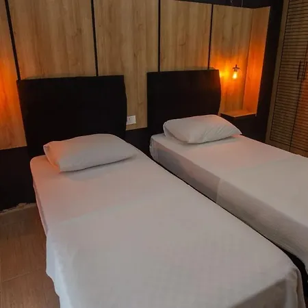 Cem Gül Otel *