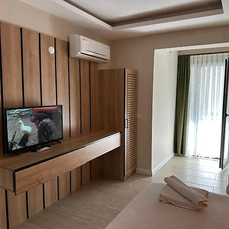 Otel Cem Gül *